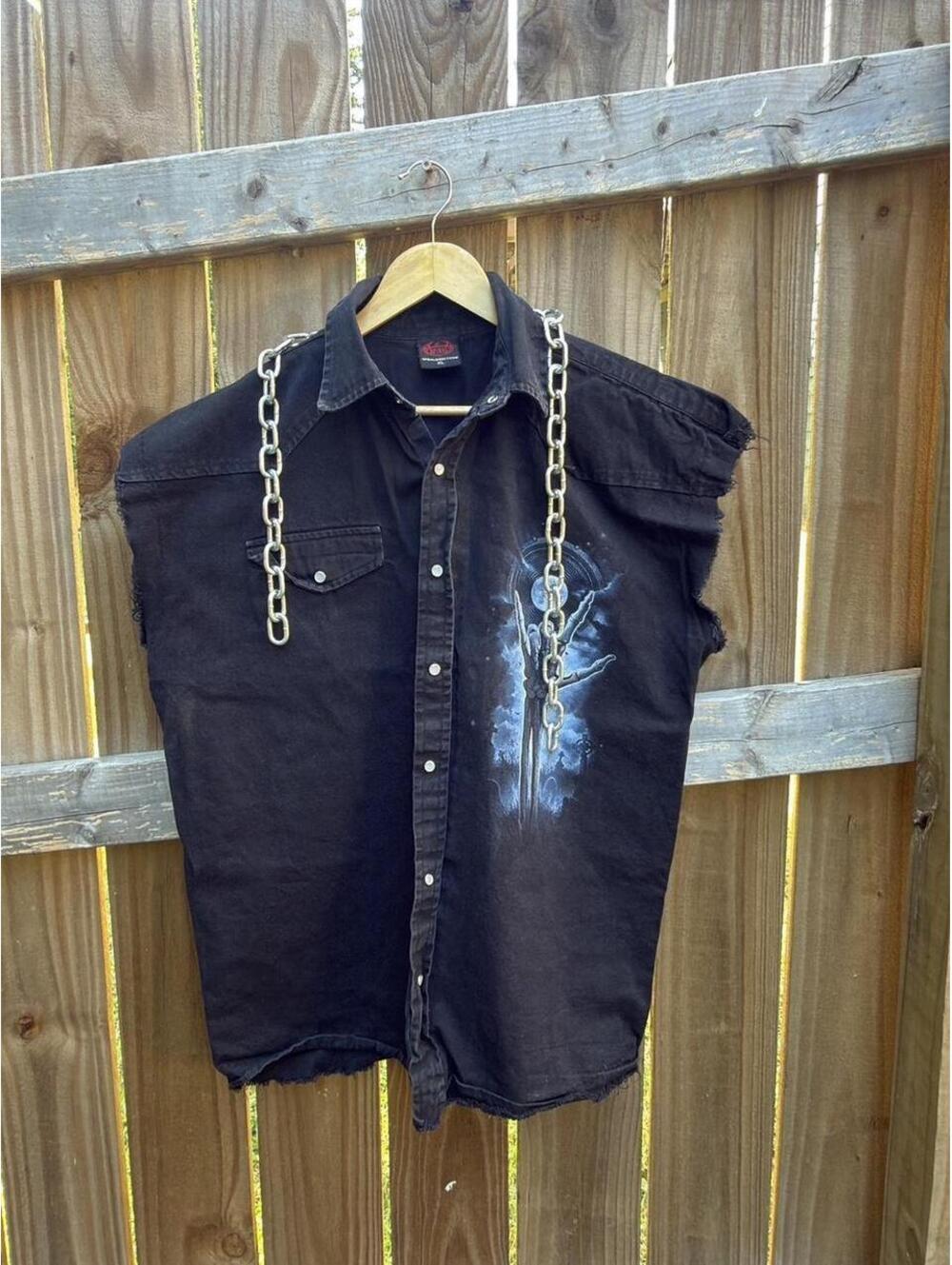 Vintage Distressed Sleeveless Button-Up Shirt